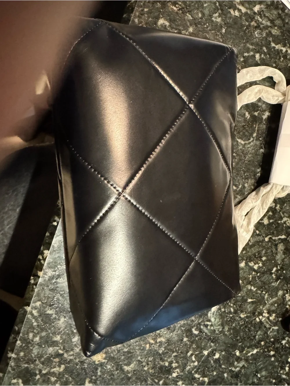 Tory Burch Black Quilted Shoulder Bag with Gold Logo